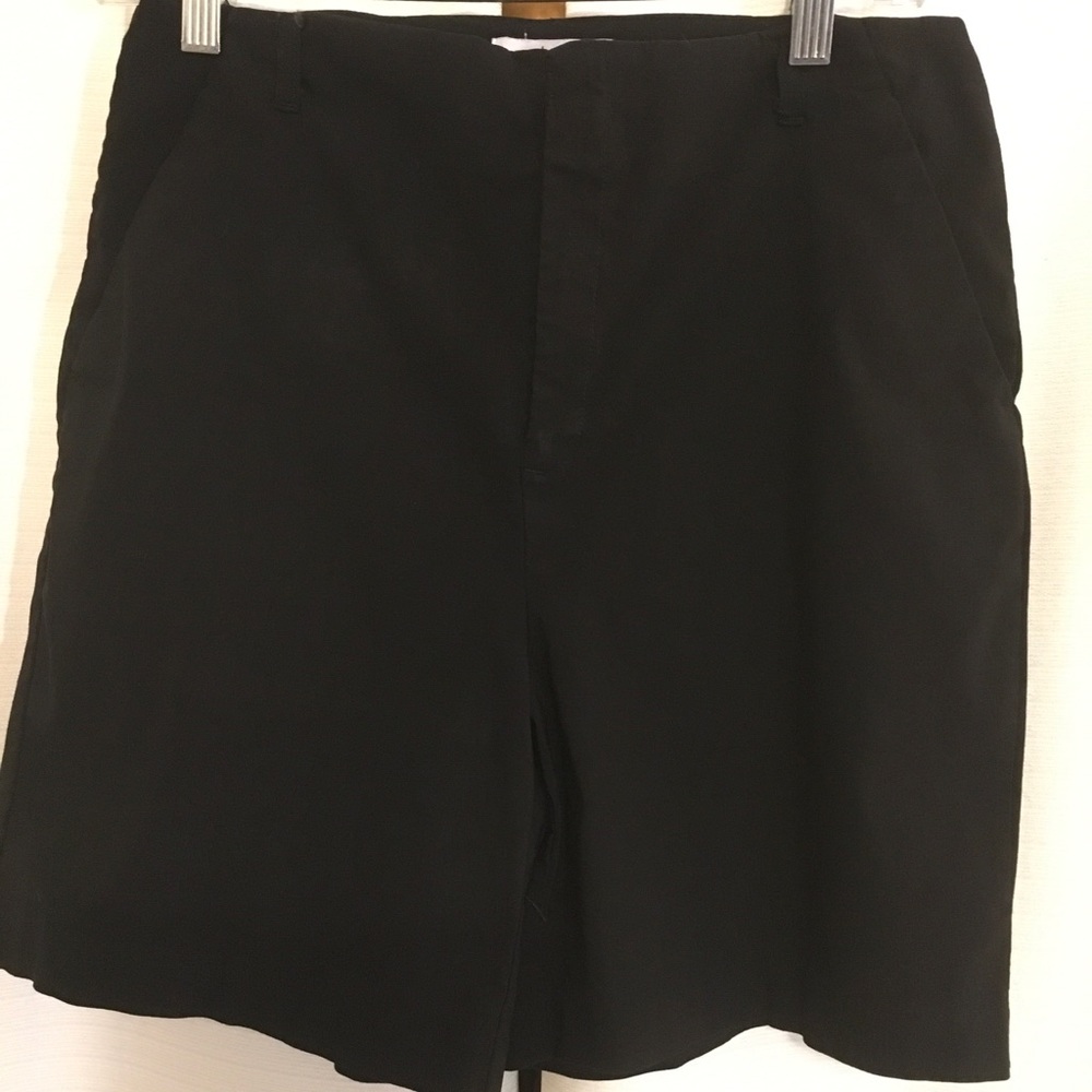 👍4/$30 Ladies Dressy Shorts